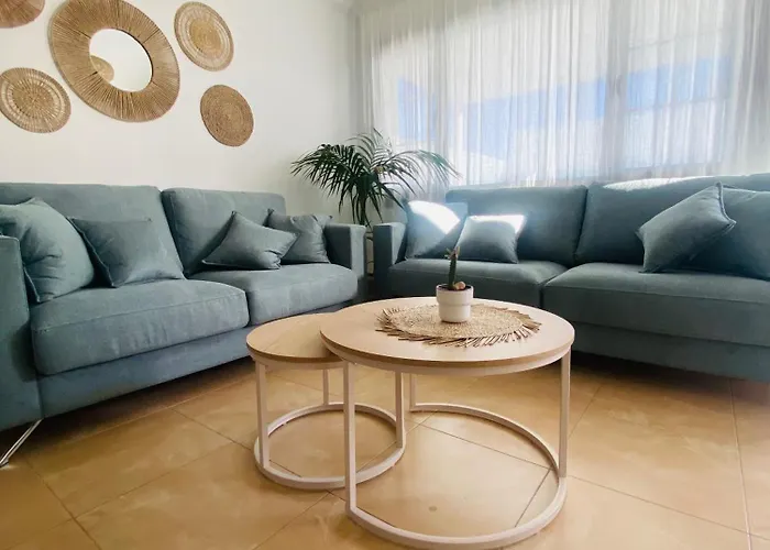 Puerto Del Carmen, Casa Chinijos 卡门港