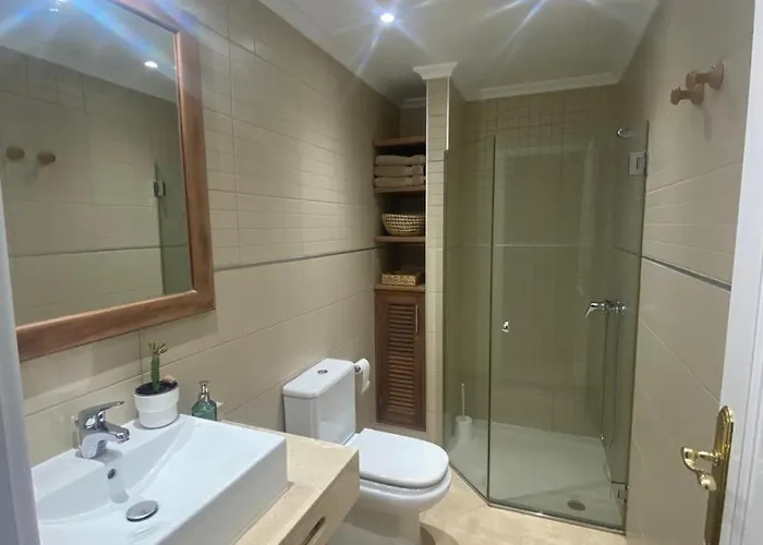 Puerto Del Carmen, Casa Chinijos * プエルト・デル・カルメン